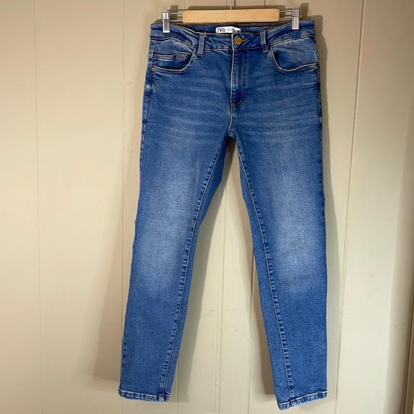 Zara Jeans Zara Mid Rise Crop Skinny Jeans Womans Poshmark